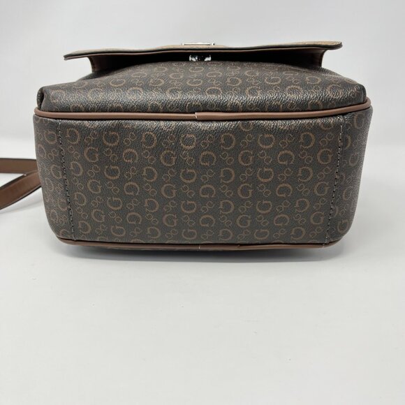 Small Guess Los Angeles Backpack Purse Bag Handbag Brown/Beige Logo'd Stylish - Picture 7 of 16